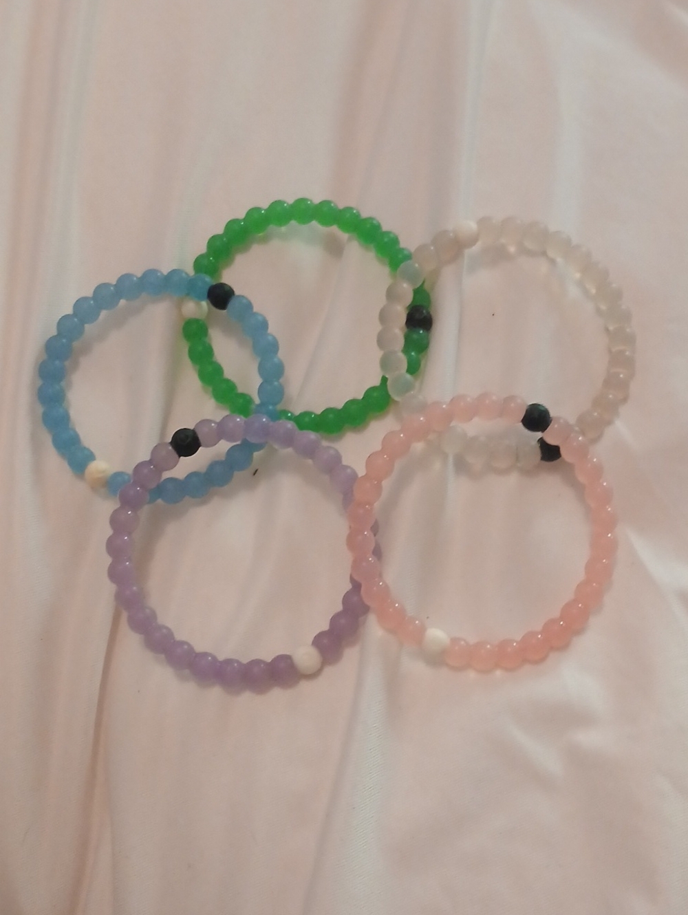 Lokai Pastel Beaded Stretch Bracelet Set - Blue, Green, Purple, Pink, White